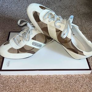 COACH size 8.5, Khaki/White women’s sneakers